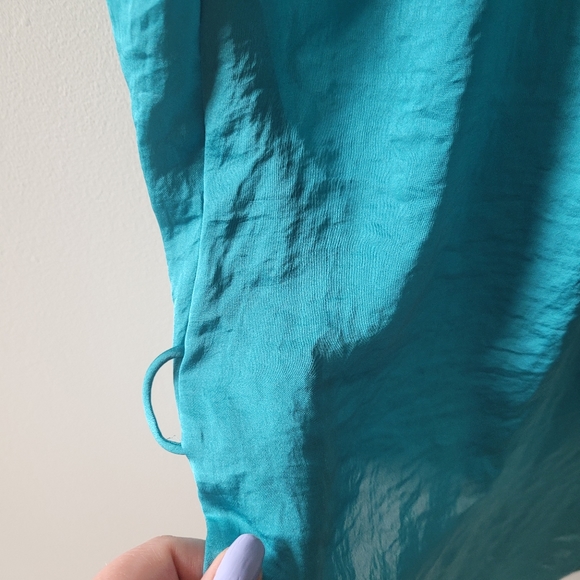 Turquoise Short-sleeved Blouse - Picture 7 of 7